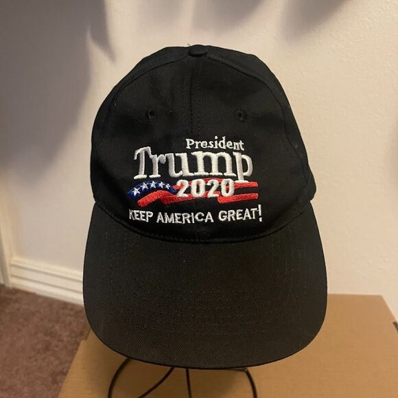 Trump 2020 Keep America Great Black Adjustable Baseball‎ Cap - Picture 8 of 9